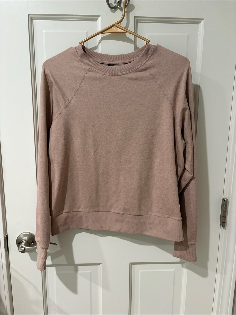 Vuori Women's Crewneck Pullover Sweatshirt